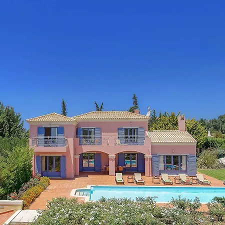 Diamandi Villa *